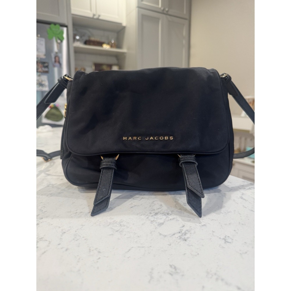 MARC JACOBS Zip That Small Messenger Bag Blk Nylon Leather Trim Crossbody Purse